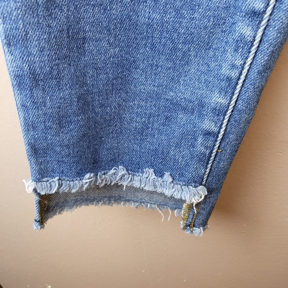 KanCan Estilo Distressed Ankle Skinny Jeans Medium Wash Step Hem - Picture 6 of 7